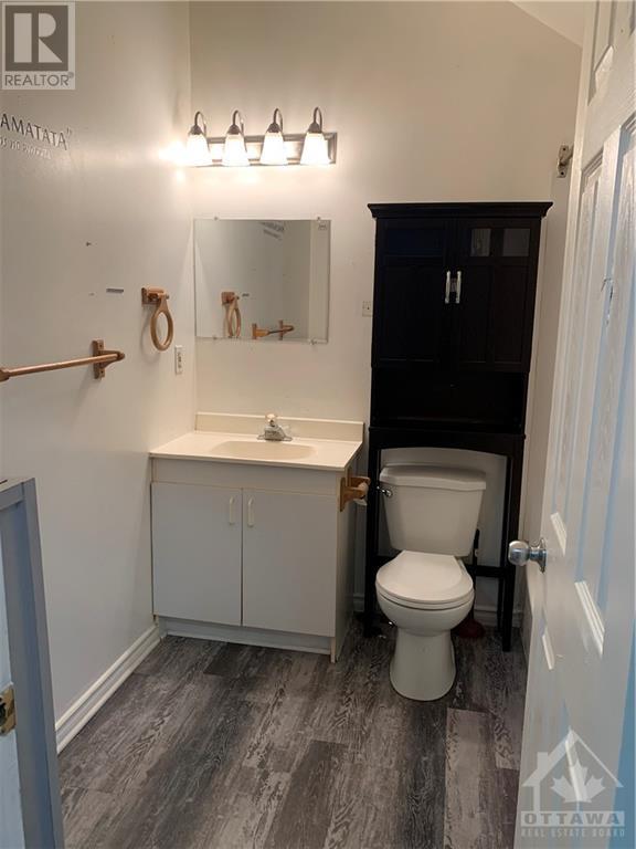 79 Bridge Street, Almonte, Ontario  K0A 1A0 - Photo 9 - 1259556