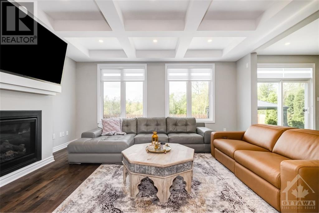 652 Eagle Crest Heights, Ottawa, Ontario  K2S 1G6 - Photo 3 - 1259513