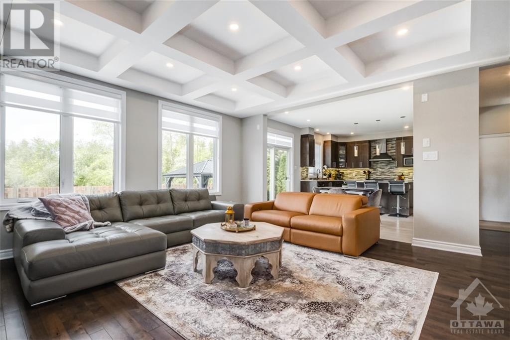 652 Eagle Crest Heights, Ottawa, Ontario  K2S 1G6 - Photo 4 - 1259513