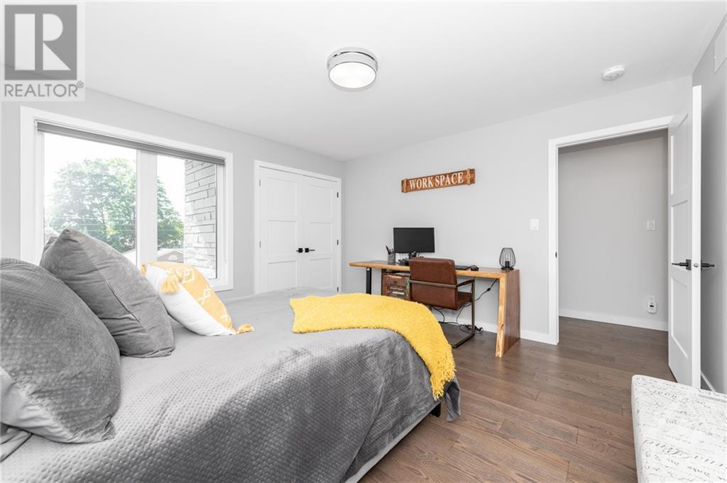 1663 Athans Avenue, Ottawa, Ontario  K1T 1K9 - Photo 22 - 1259741