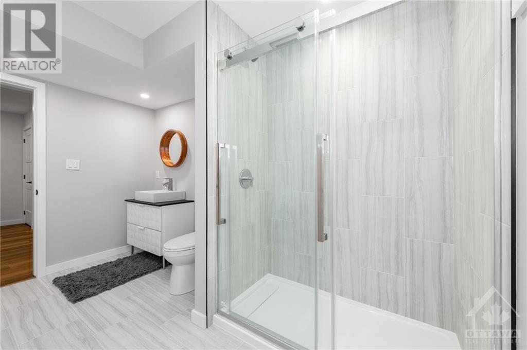 1663 Athans Avenue, Ottawa, Ontario  K1T 1K9 - Photo 28 - 1259741