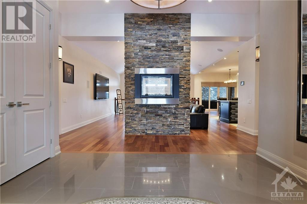 21 Kerry Crescent, Ottawa, Ontario K2E 5V7 - Photo 3 - 1260000