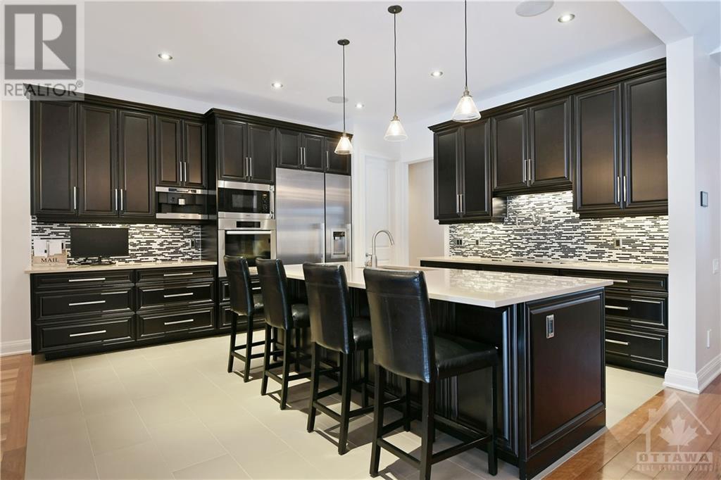 21 Kerry Crescent, Ottawa, Ontario K2E 5V7 - Photo 5 - 1260000