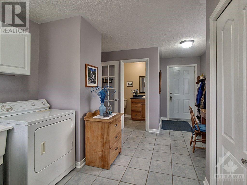 920 Corkery Road, Carp, Ontario K0A 1L0 - Photo 7 - 1260008