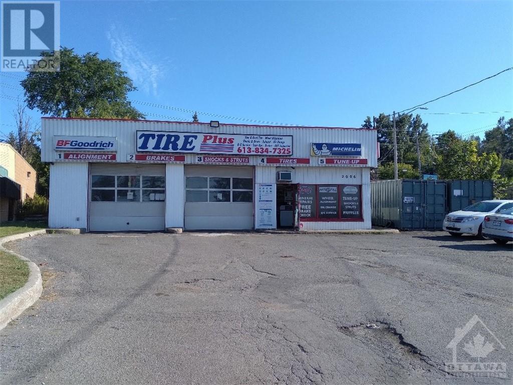 2006 St Joseph Boulevard, Ottawa, Ontario K1C 1E6 - Photo 2 - 1260066