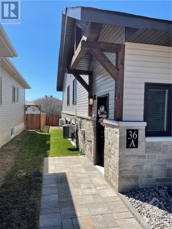 42 Senators Gate Drive, Perth, Ontario K7H 0B5 - Photo 23 - 1259717