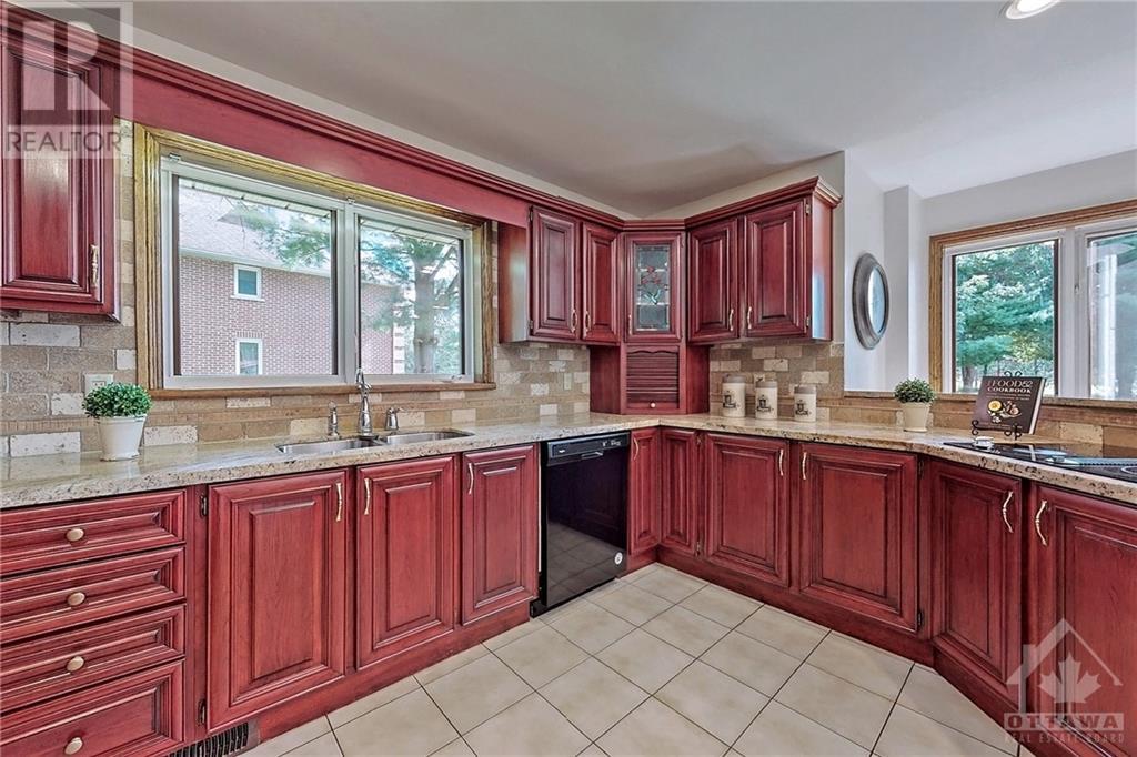 6298 Emerald Links Drive, Ottawa, Ontario K4P 1M4 - Photo 8 - 1259825