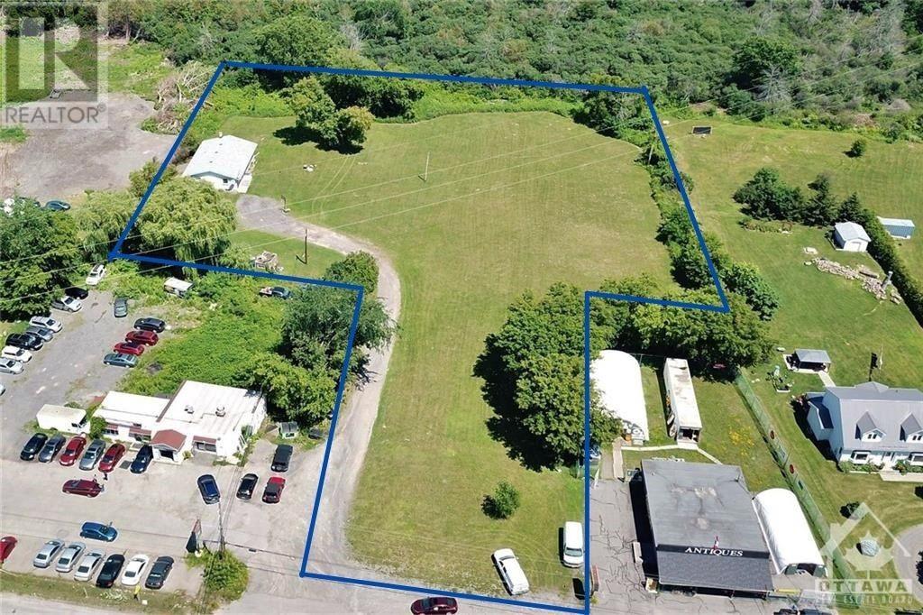 5673 BANK STREET, ottawa, Ontario