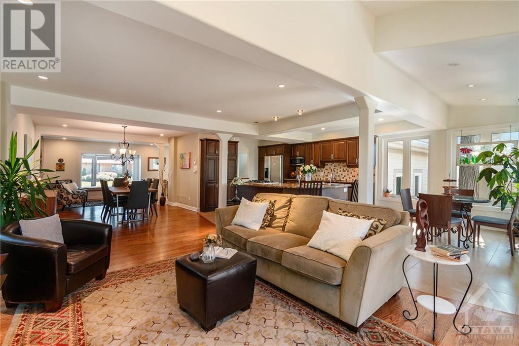 928 Muskoka Avenue, Ottawa, Ontario K2A 3H9 - Photo 8 - 1259874