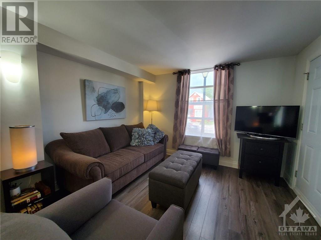 368 Churchill Avenue N, Ottawa, Ontario K1Z 5C2 - Photo 3 - 1260574