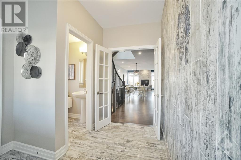 878 Excursion Way, Ottawa, Ontario K2J 6E3 - Photo 4 - 1260541