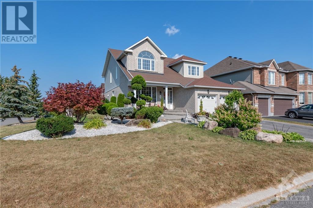 35 Keighley Circle, Kanata, Ontario K2K 3H8 - Photo 2 - 1259205