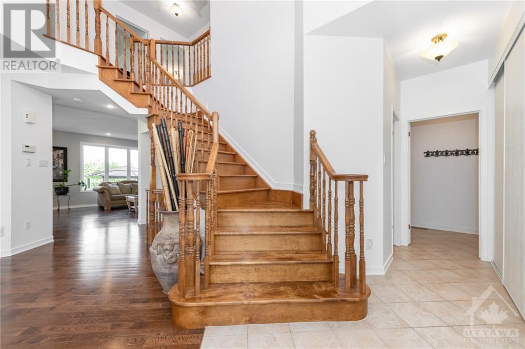 35 Keighley Circle, Kanata, Ontario K2K 3H8 - Photo 5 - 1259205