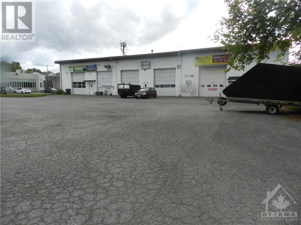 1255 Cousineau Street, Ottawa, Ontario K1C 1B2 - Photo 2 - 1260689