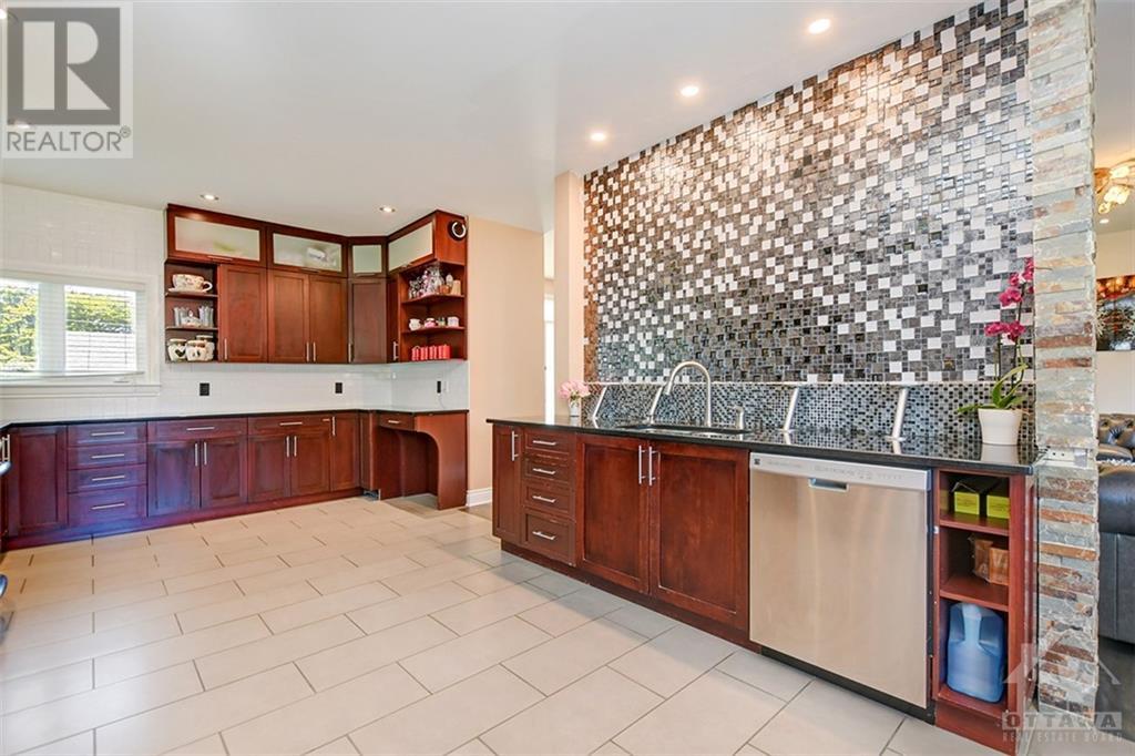 1778 Kingsdale Avenue, Ottawa, Ontario K1T 1H8 - Photo 12 - 1260679