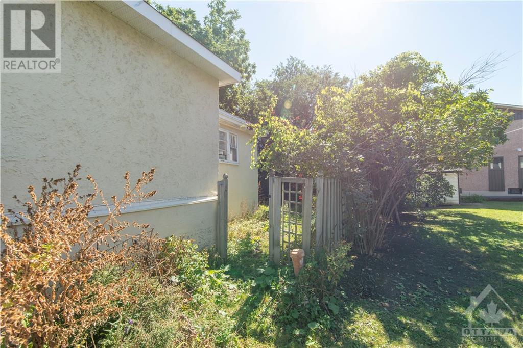 884 Byron Avenue, Ottawa, Ontario K2A 0J1 - Photo 18 - 1260501