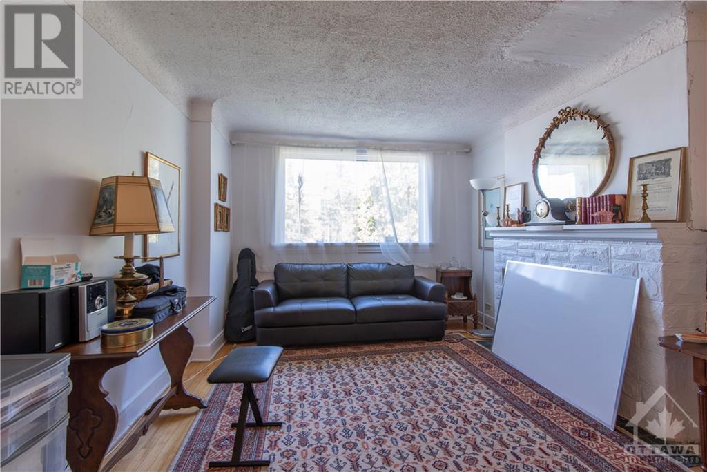 884 Byron Avenue, Ottawa, Ontario K2A 0J1 - Photo 9 - 1260501