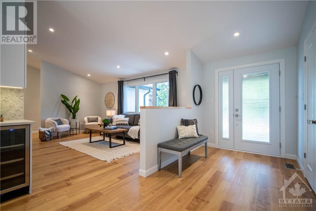 132 Clearview Avenue, Ottawa, Ontario K1Y 2L2 - Photo 3 - 1257954