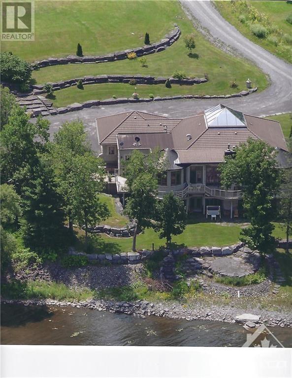 3213 Old Hwy 17 Highway, Rockland, Ontario K4K 1W1 - Photo 2 - 1260742