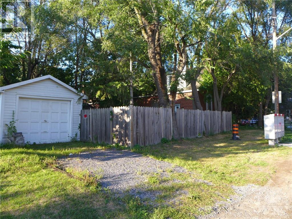 612 Tweedsmuir Avenue, Ottawa, Ontario K1Z 5P3 - Photo 2 - 1260725