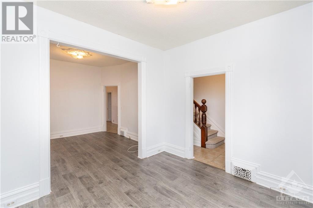 210-212 Florence Avenue, Ottawa, Ontario K1R 5N6 - Photo 3 - 1260081