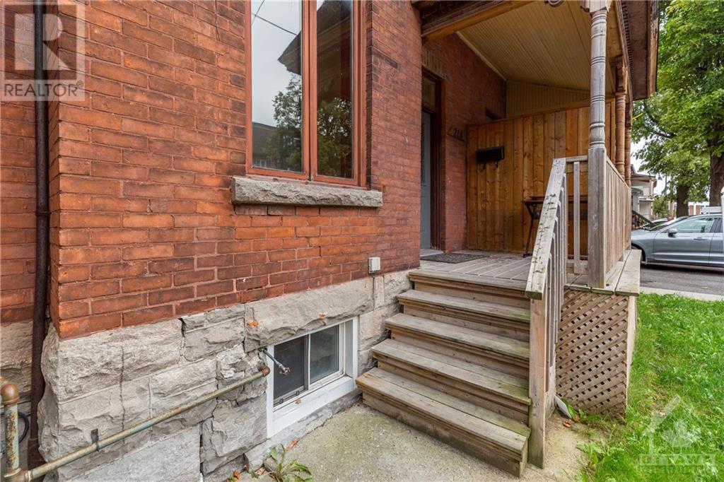 210-212 Florence Street, Ottawa, Ontario K1R 5N6 - Photo 2 - 1260080