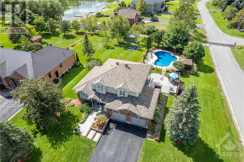 1176 Pegasus Crescent, Ottawa, Ontario K4P 1P1 - Photo 2 - 1260001