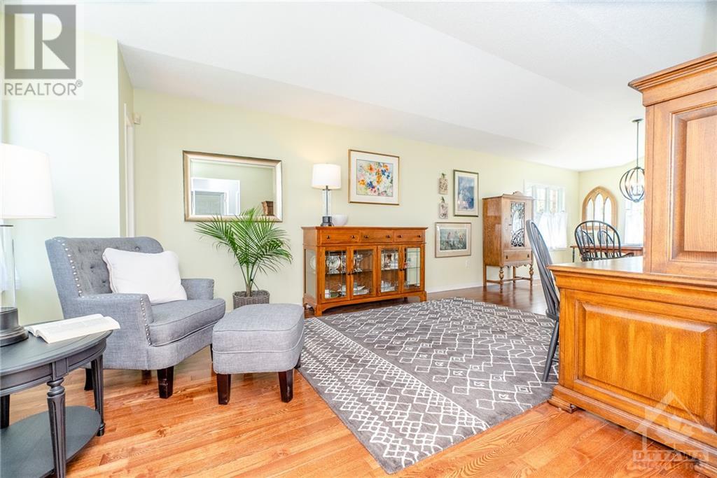 1176 Pegasus Crescent, Ottawa, Ontario K4P 1P1 - Photo 3 - 1260001