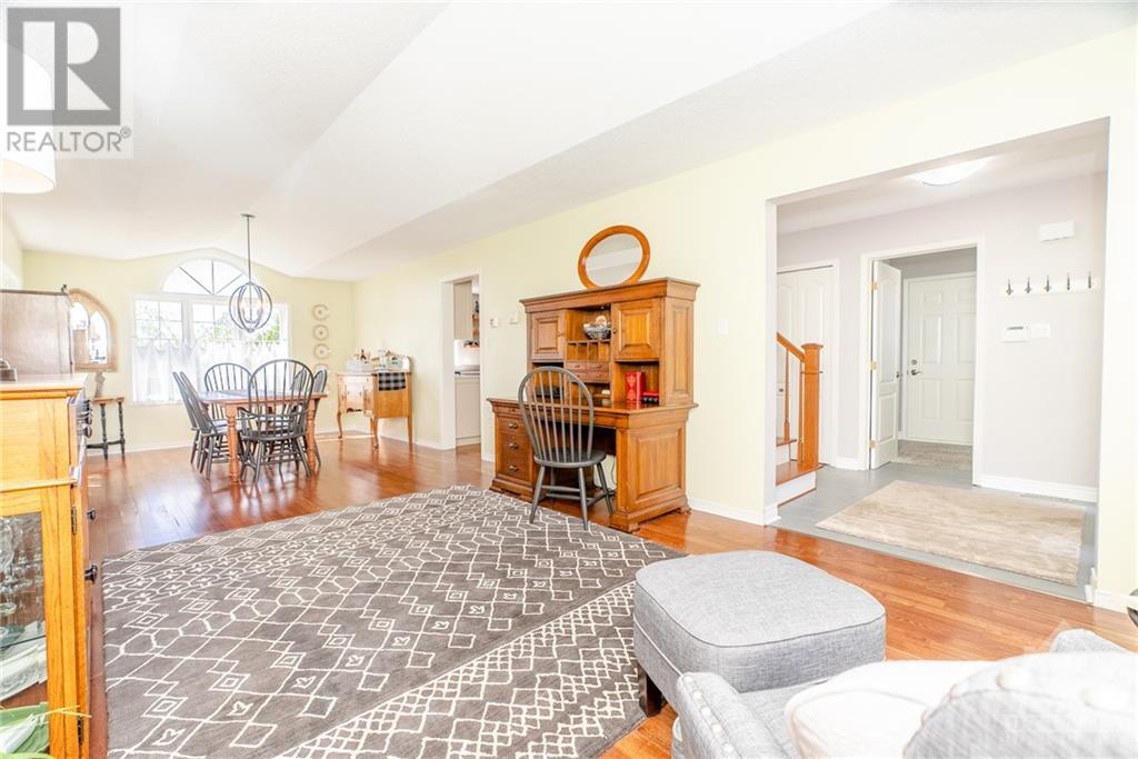 1176 Pegasus Crescent, Ottawa, Ontario K4P 1P1 - Photo 4 - 1260001