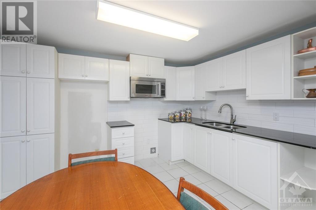 19 Campfield Court, Ottawa, Ontario K2E 7X8 - Photo 26 - 1260873