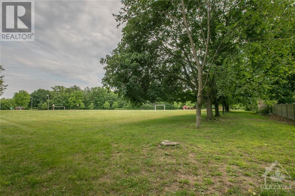 19 Campfield Court, Ottawa, Ontario K2E 7X8 - Photo 30 - 1260873