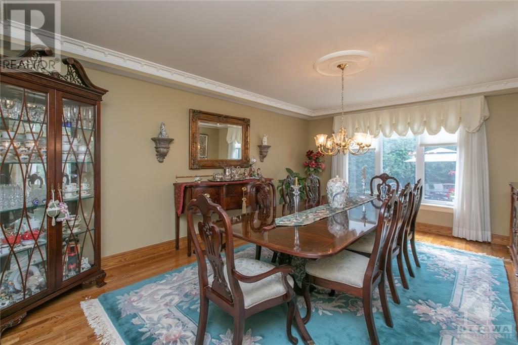 19 Campfield Court, Ottawa, Ontario K2E 7X8 - Photo 5 - 1260873