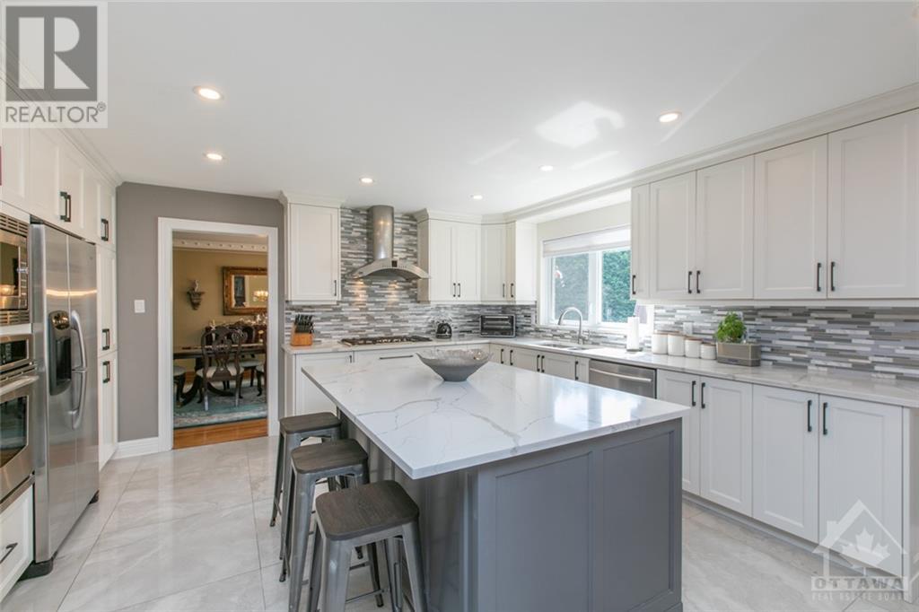 19 Campfield Court, Ottawa, Ontario K2E 7X8 - Photo 6 - 1260873