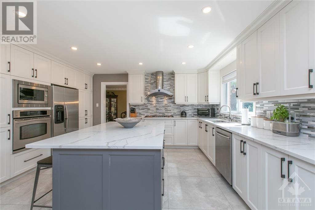 19 Campfield Court, Ottawa, Ontario K2E 7X8 - Photo 7 - 1260873