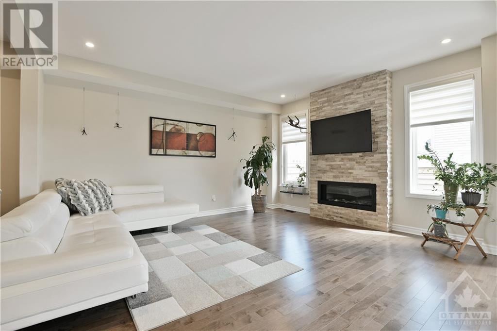 716 Breakstone Road, Ottawa, Ontario K2J 6H2 - Photo 4 - 1260712
