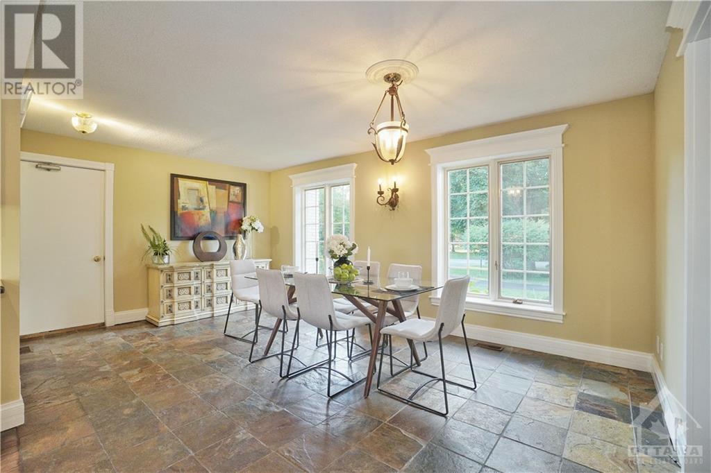 2 Dodder Key, Ottawa, Ontario K2R 1B1 - Photo 10 - 1261215