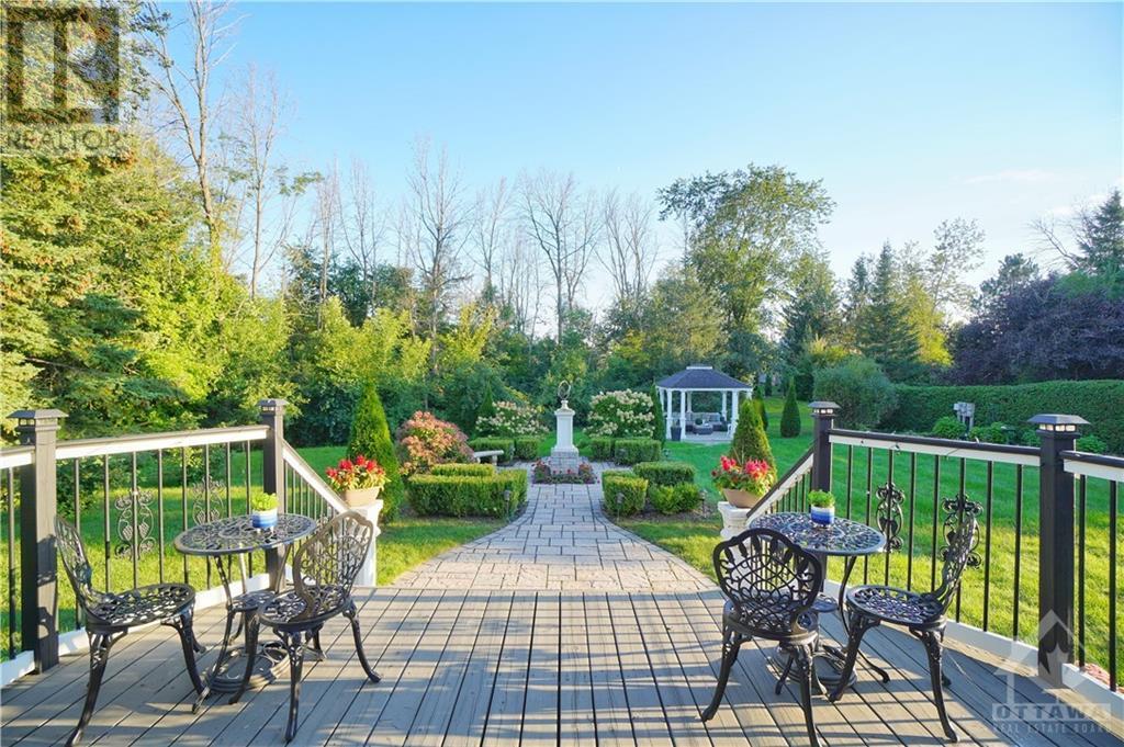 2 Dodder Key, Ottawa, Ontario K2R 1B1 - Photo 27 - 1261215