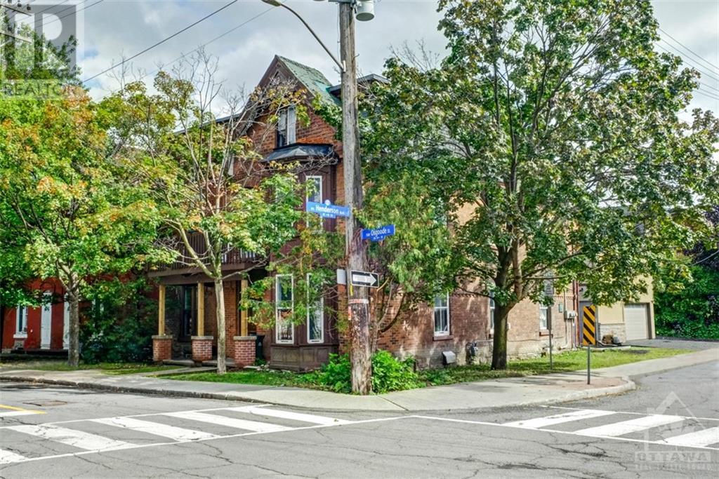 128/130 OSGOODE STREET, ottawa, Ontario