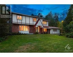 2586 DWYER HILL ROAD, ottawa, Ontario