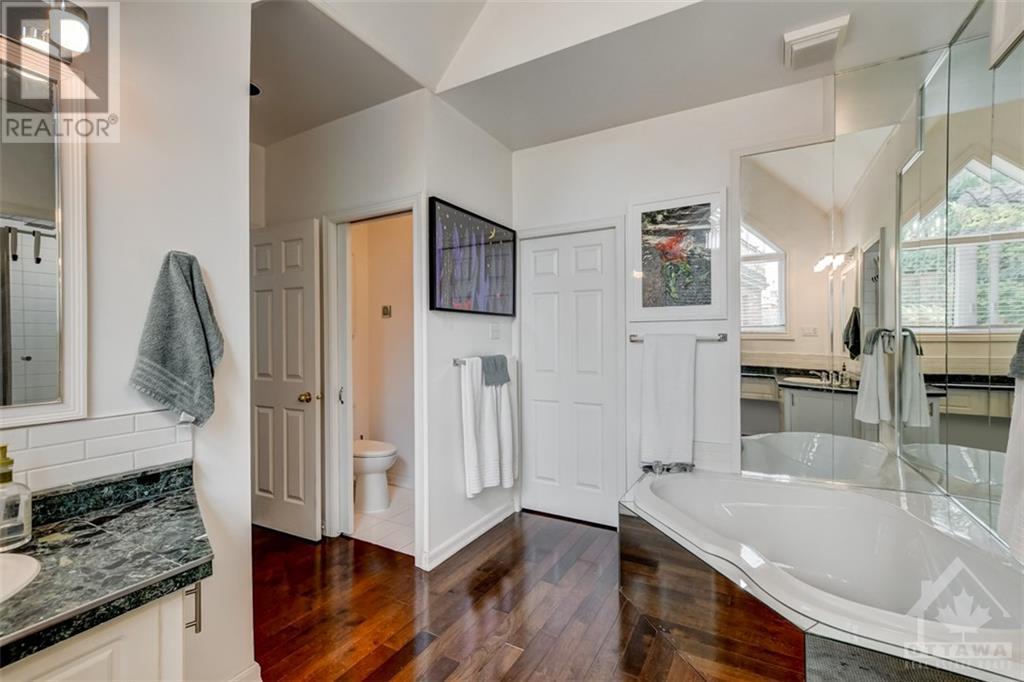 41 Maclaren Street, Ottawa, Ontario K2P 0K3 - Photo 11 - 1259305