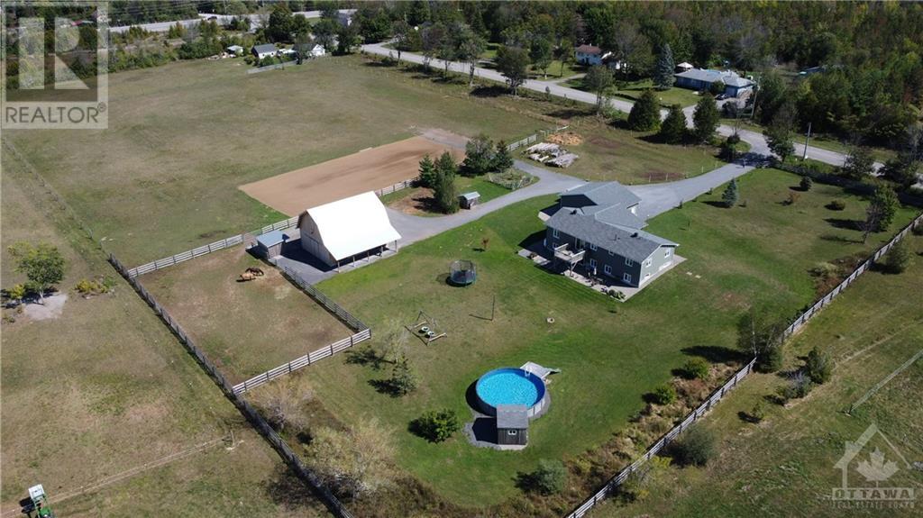 1412 7th Line Road, Carleton Place, Ontario  K7C 3P2 - Photo 2 - 1261425