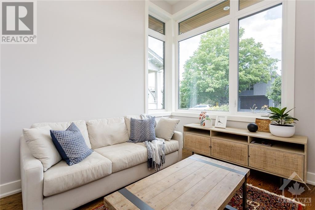 264 Atlantis Avenue, Ottawa, Ontario K2A 1X6 - Photo 5 - 1261323