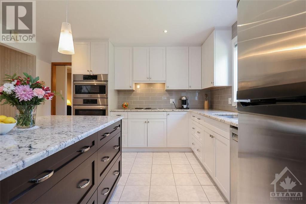 8 Parmalea Crescent, Ottawa, Ontario  K2E 7J3 - Photo 10 - 1261149