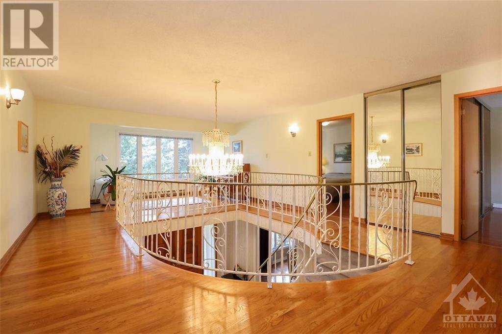 8 Parmalea Crescent, Ottawa, Ontario  K2E 7J3 - Photo 16 - 1261149