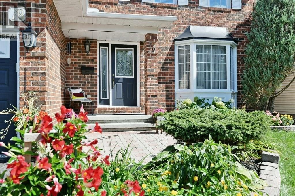 78 Vanstone Drive, Kanata, Ontario  K2L 3T1 - Photo 2 - 1261141