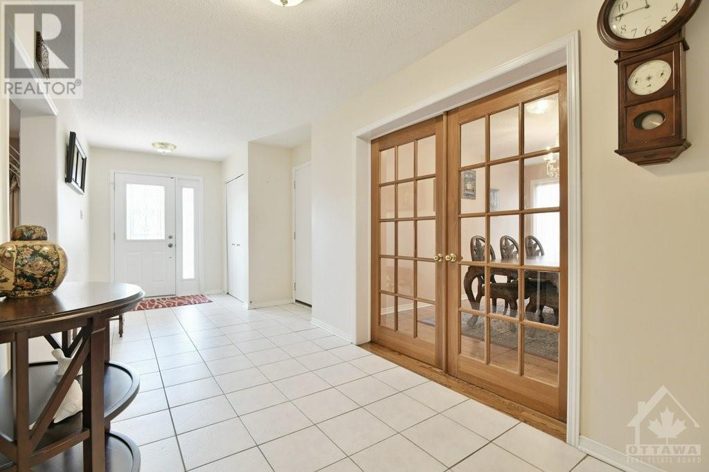 78 Vanstone Drive, Kanata, Ontario  K2L 3T1 - Photo 4 - 1261141