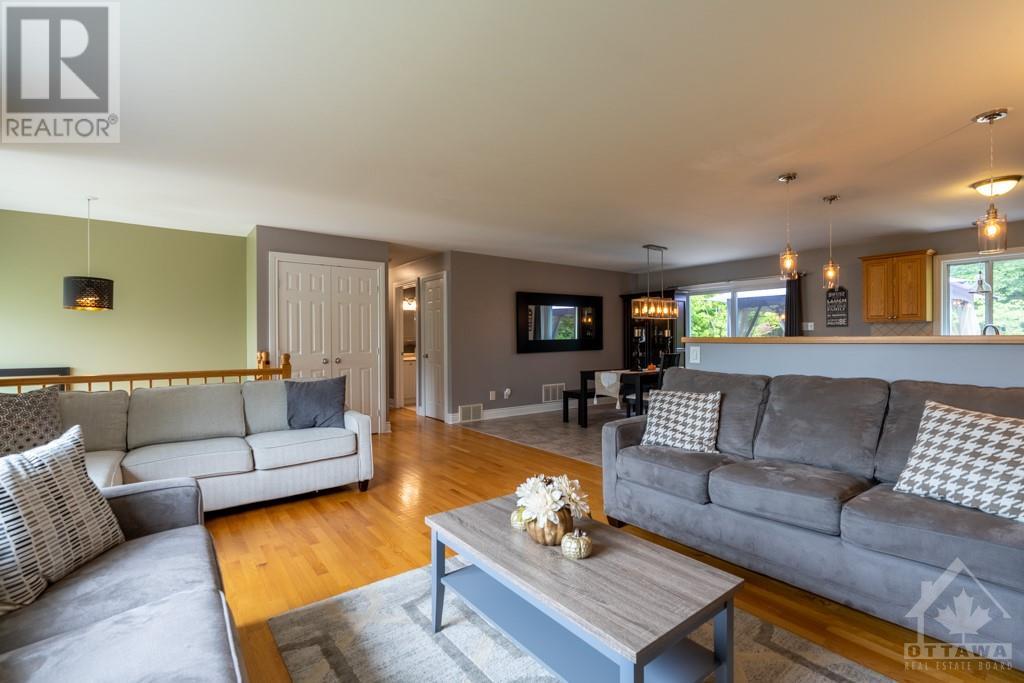 8199 Adam Baker Way, Ottawa, Ontario K0A 2P0 - Photo 6 - 1260448