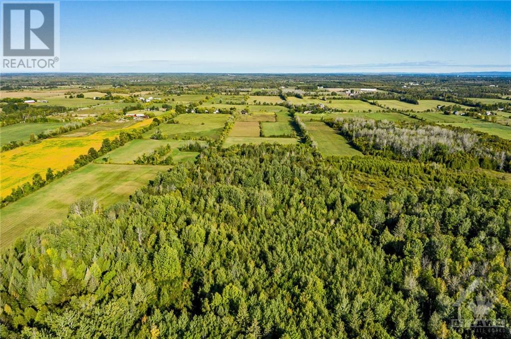 7010 Mansfield Road, Stittsville, Ontario K2S 1B8 - Photo 4 - 1261576