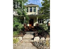 305 LINCOLN AVENUE, ottawa, Ontario