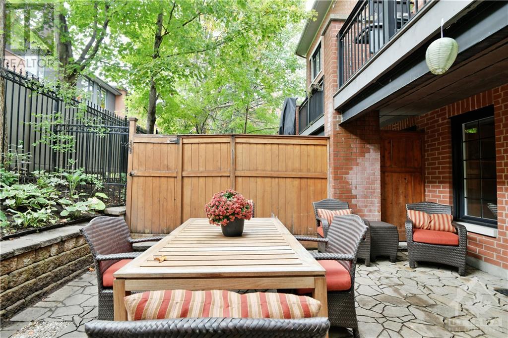 110 Springhurst Avenue, Ottawa, Ontario  K1S 0E5 - Photo 11 - 1259472